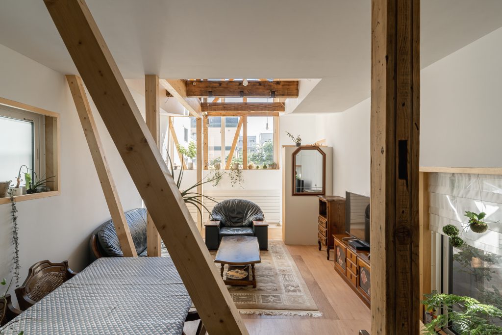 髙木貴間建築設計事務所|the row house of western sunlight(2021, 住宅・リノベーション・札幌)